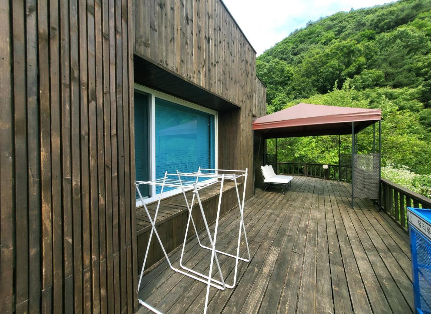Penatess Pool Villa Chungju Exterior photo