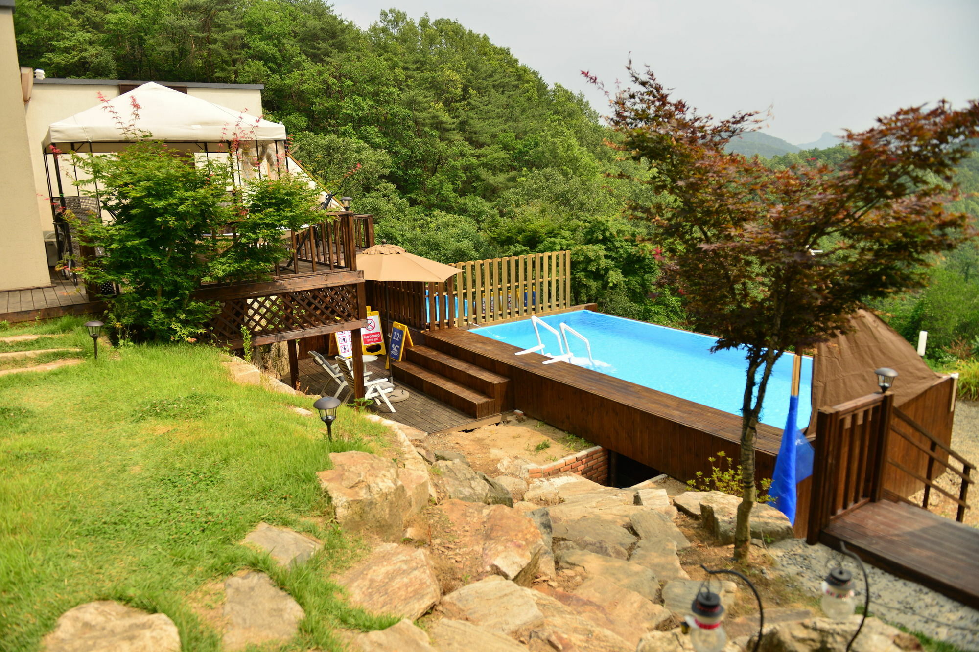 Penatess Pool Villa Chungju Exterior photo
