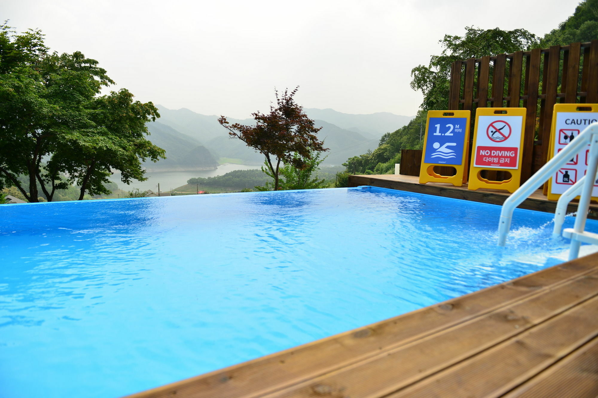 Penatess Pool Villa Chungju Exterior photo